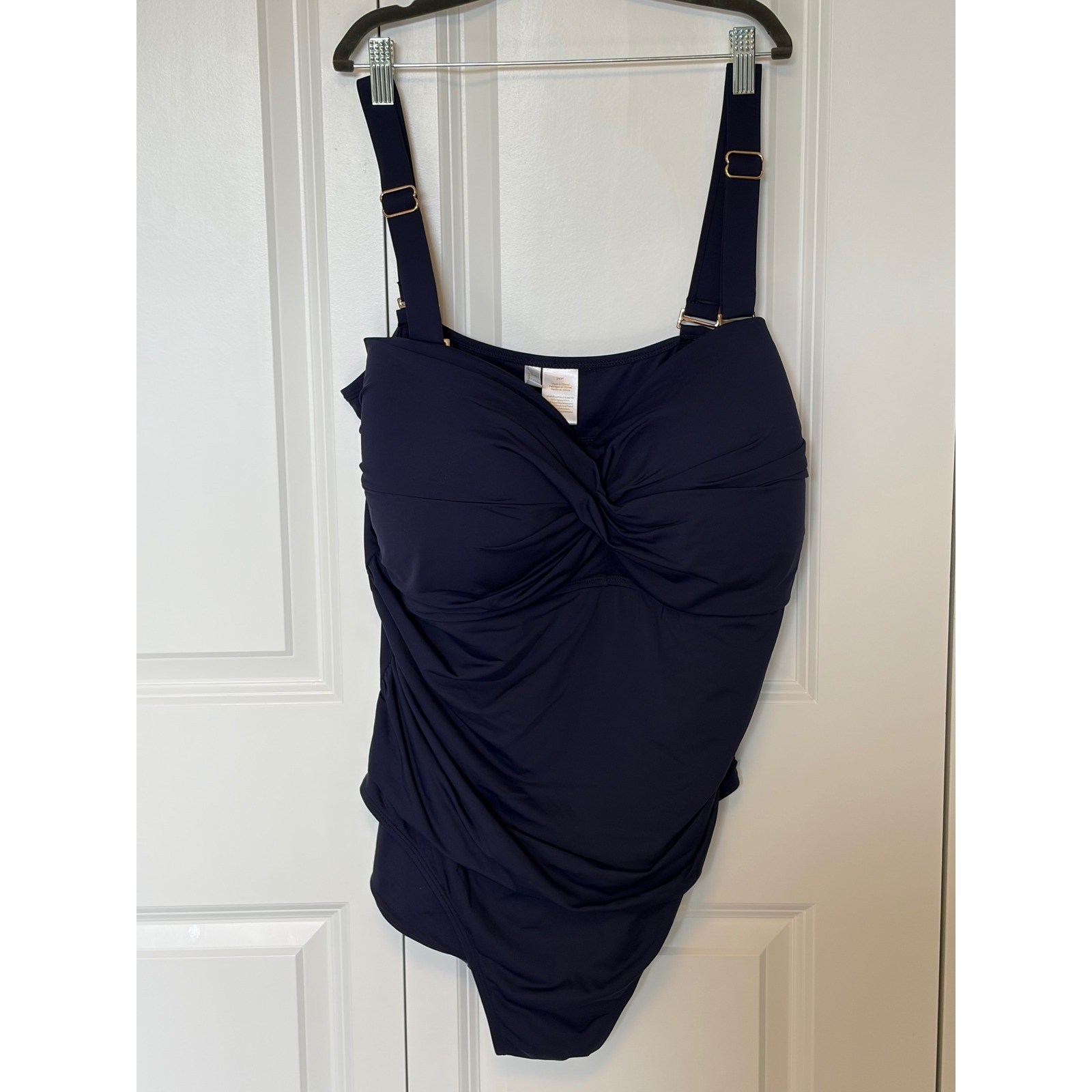 Anne Cole Navy Blue Twist Front One Piece Swimsuit Size 24w Ruched Tummy Control